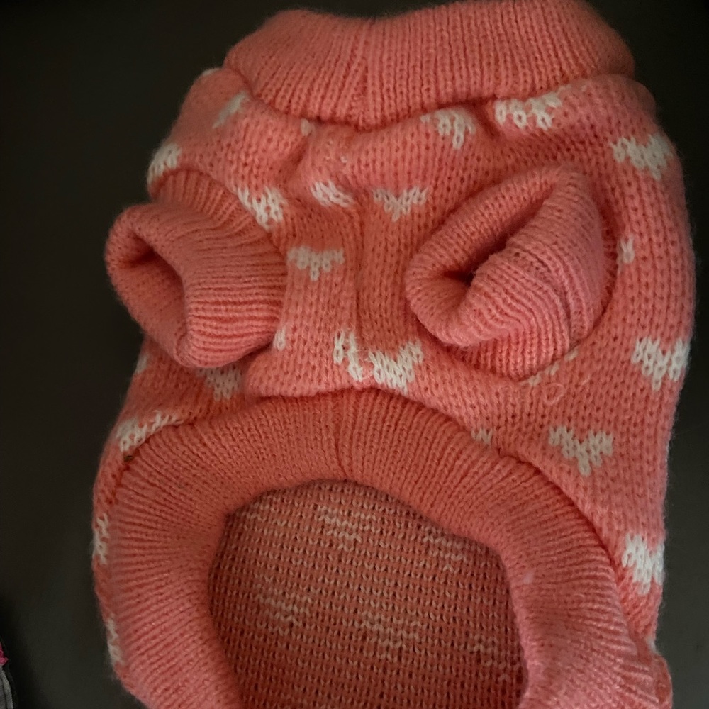 Size small pink and white sweater for a small dog